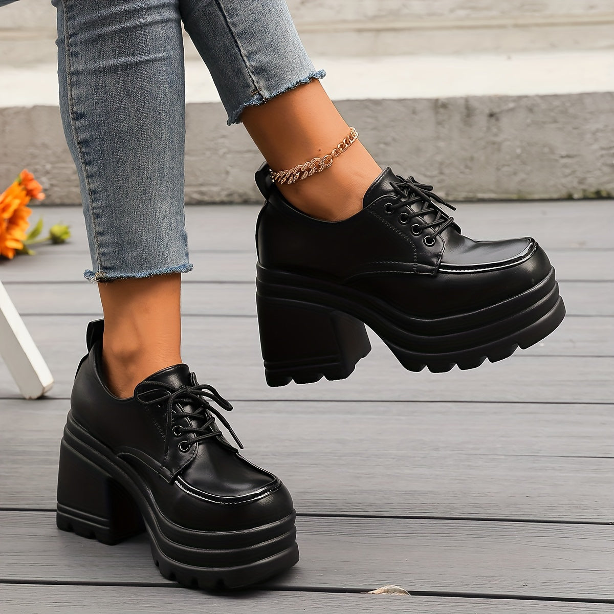 Celvane | Women’s Platform Lace-Up Oxfords