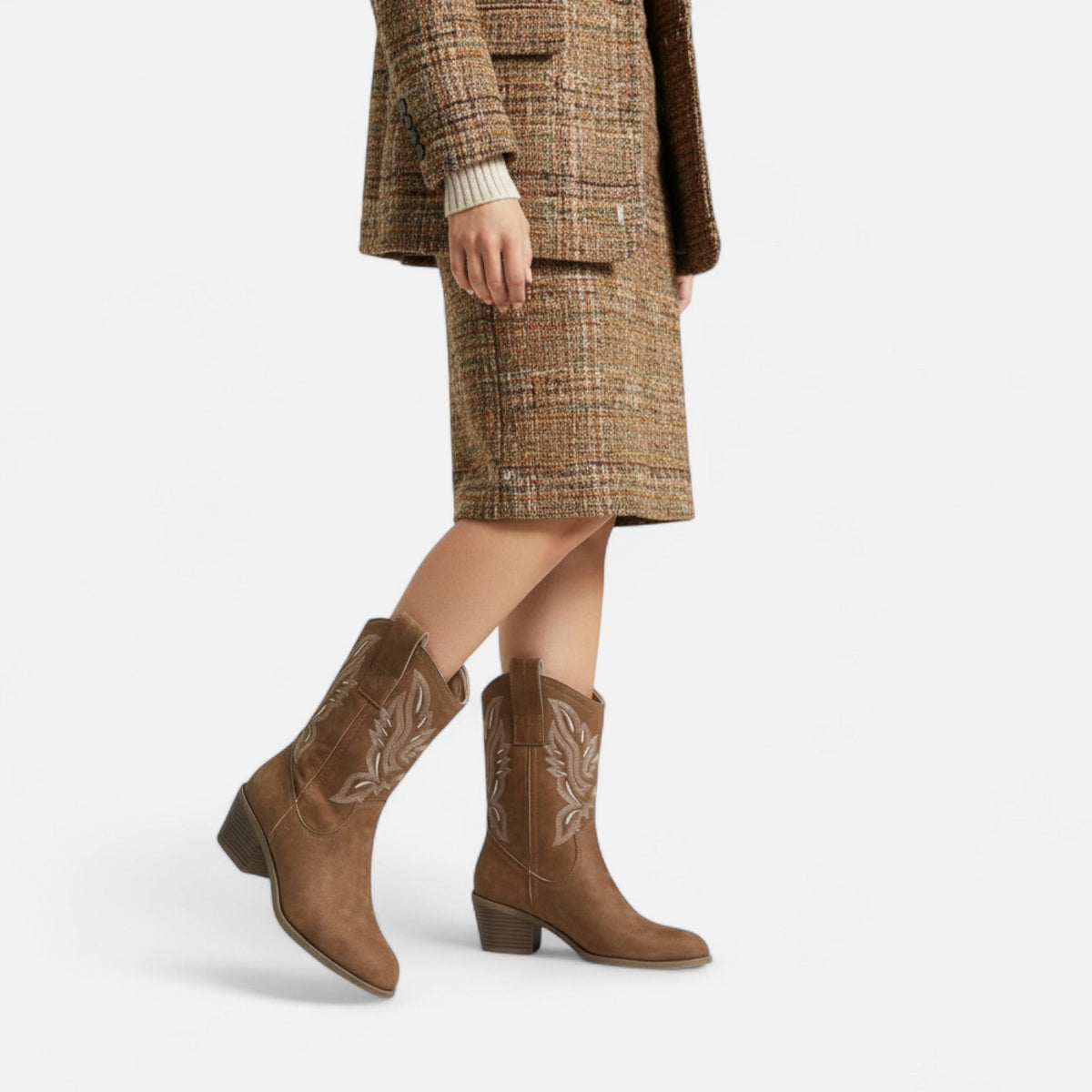 Quarelle | Women’s Suede Cowboy Boots – Vintage Chunky Heel