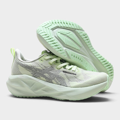 ASICS Novablast 5 Women’s Lightweight Cushioned Road Running Shoes